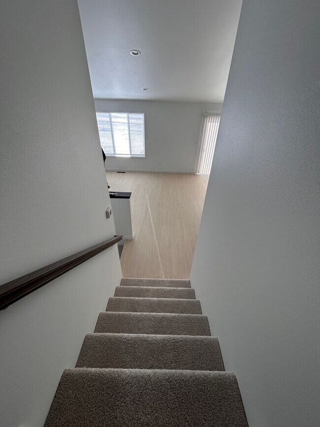Building Photo - The Wilds Townhomes