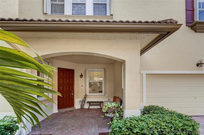 Building Photo - 5715 NW 119th Terrace