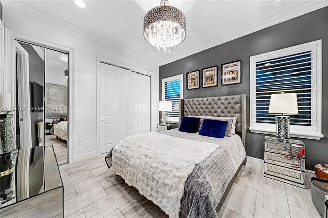 Building Photo - 16849 Pierre Cir