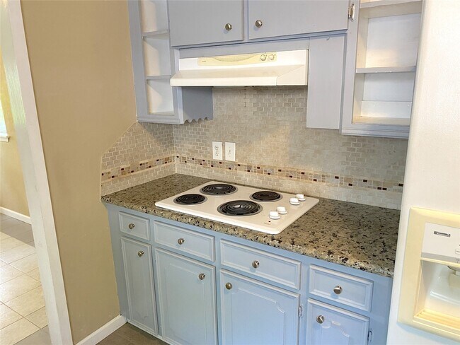 Building Photo - 25419 Glen Loch Dr