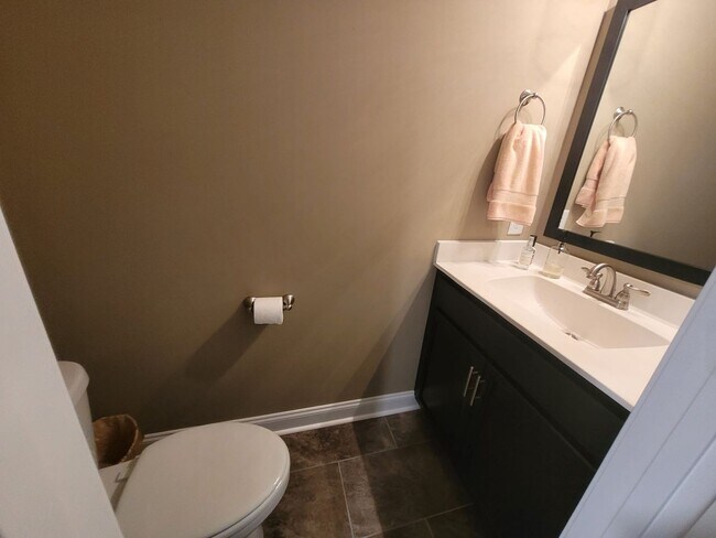 Building Photo - 249 Crusaw Dr