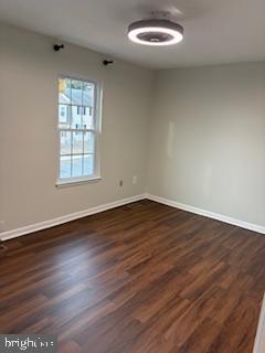 Building Photo - 2707 Fairdale Terrace