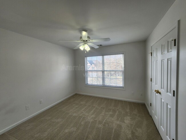 Building Photo - 6101 Vintage Pointe Pl