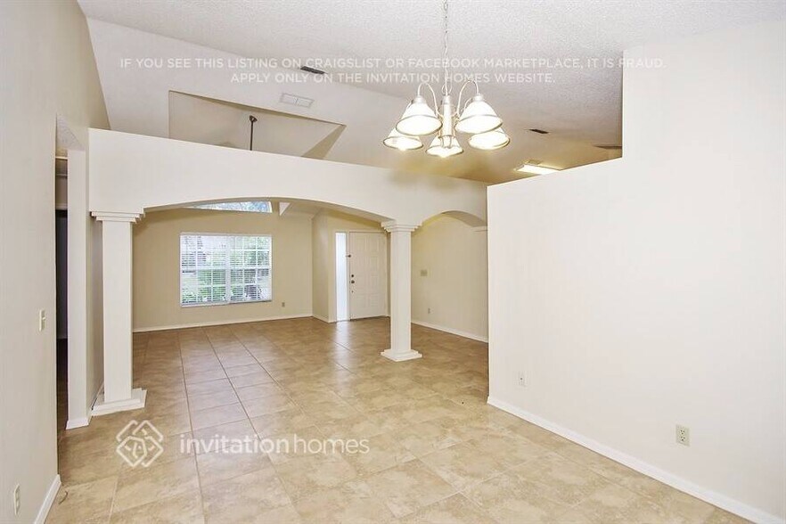 Building Photo - 3197 Timucua Cir