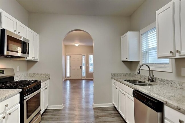 Building Photo - 207 Arrowhead Dr