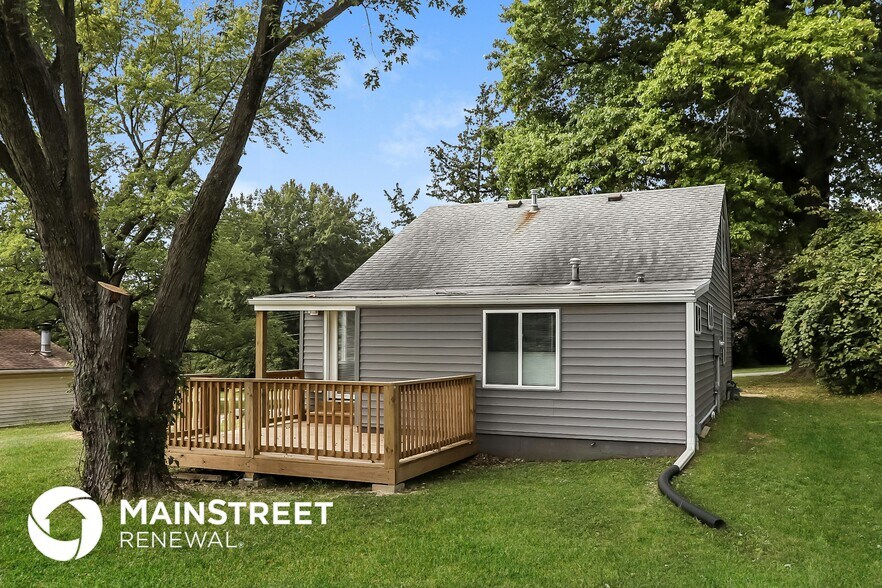 Building Photo - 1411 Randall Rd