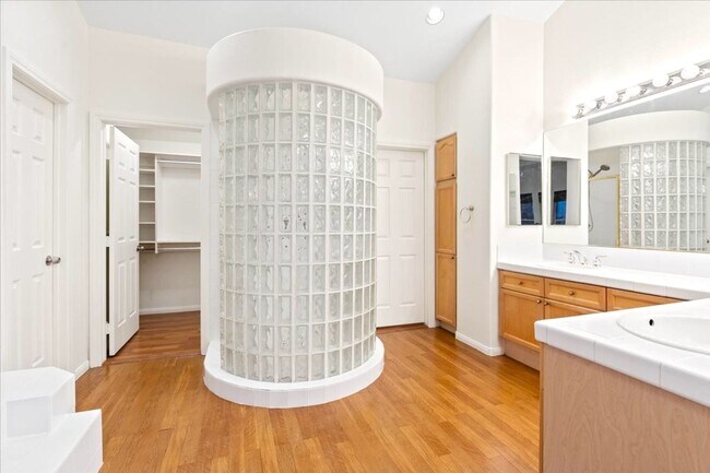 Building Photo - 1708 Cordoba Canyon St