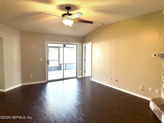 Building Photo - 229 Nadia Michelle Ct N