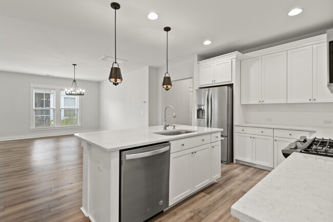 Building Photo - 3953 Bessemer Rd