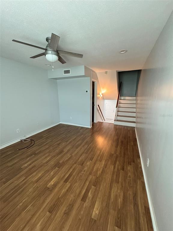 Building Photo - 4517 W La Villa Ln