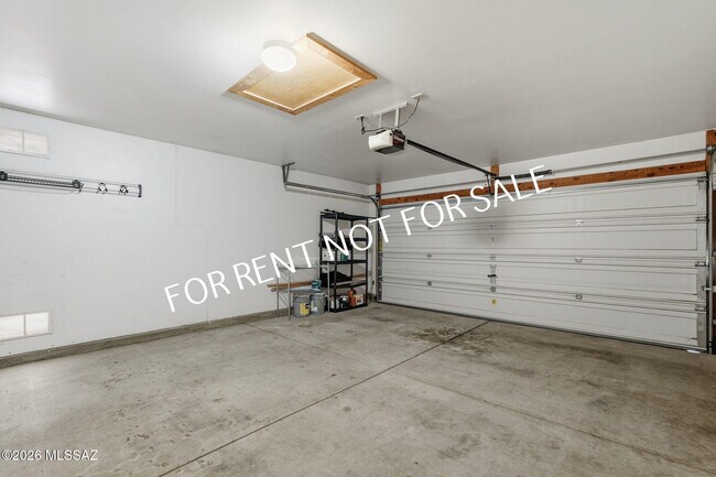 Building Photo - 6313 E Garden Stone Dr