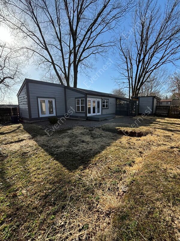 Building Photo - 1312 Langholm Dr