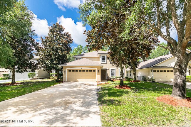 Building Photo - 825 Marjories Way