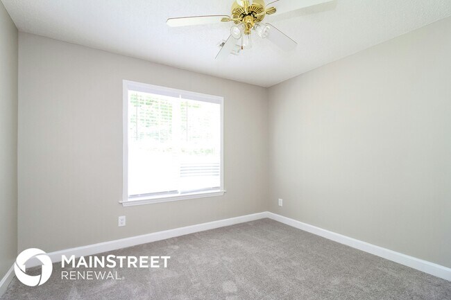 Building Photo - 205 Haven Grove Trail