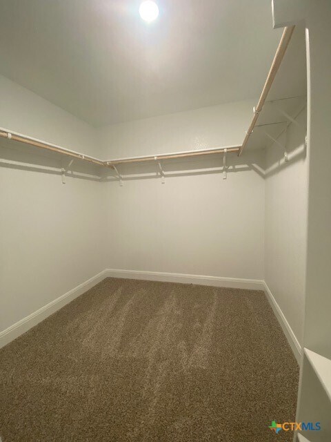 Building Photo - 540 Tekoa Dr