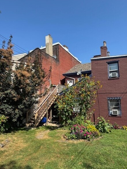 Building Photo - 4054 Penn Ave
