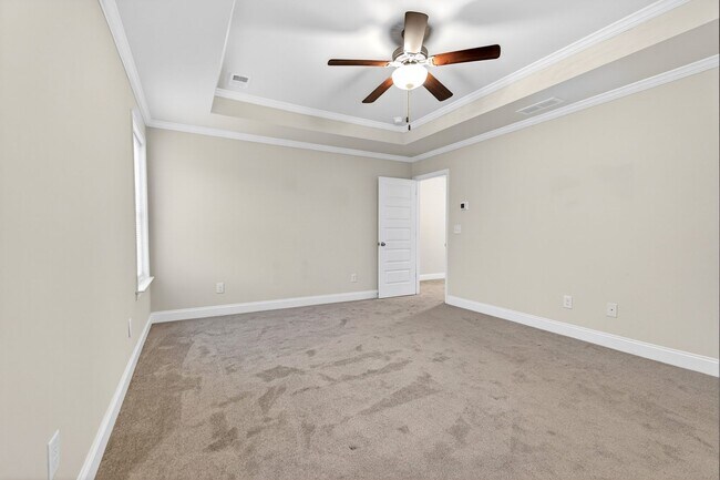 Building Photo - 4 BEDROOM SINGLE FAMILY HOME IN BRASELTON!