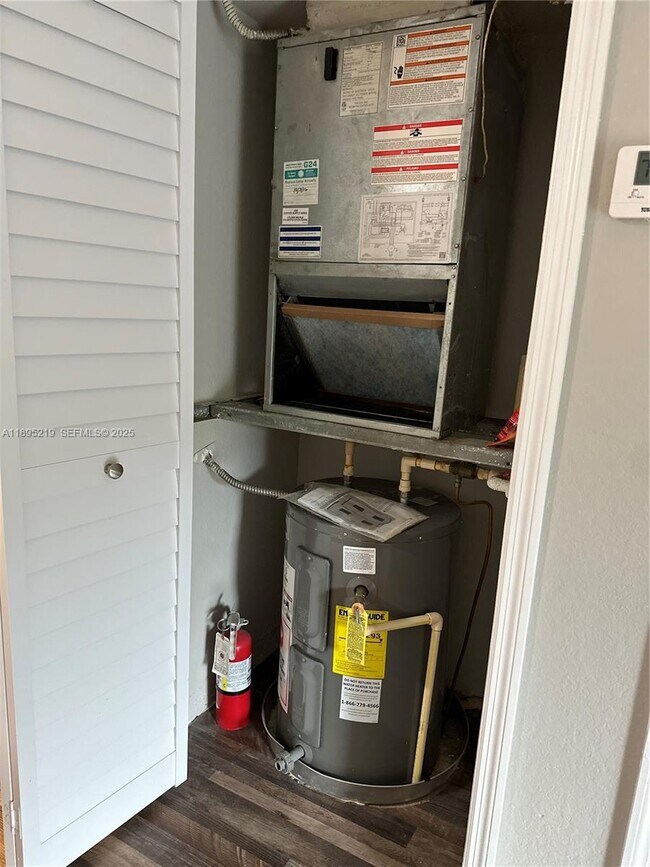 Building Photo - 15440 SW 284th St