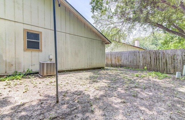 Building Photo - 12220 Tyson Cove