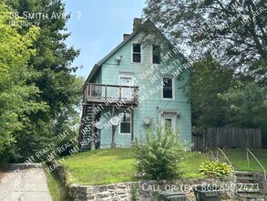 Building Photo - 58 Smith Ave