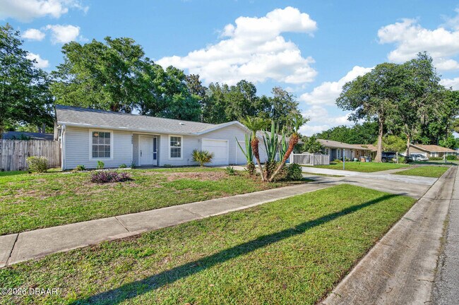 Building Photo - 1133 Squirrel Nest Ln