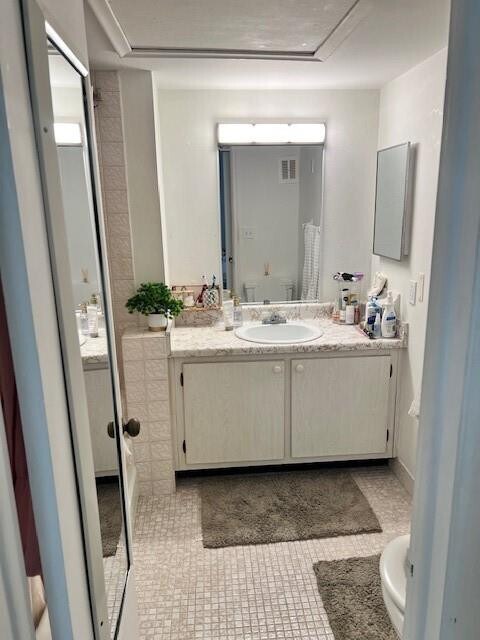 Building Photo - 1950 N Andrews Ave