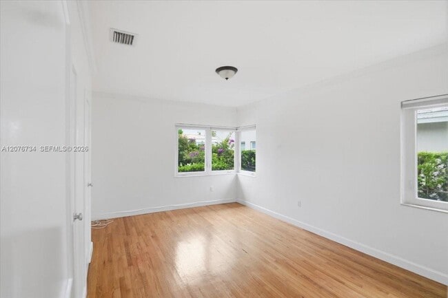 Building Photo - 8975 Froude Ave