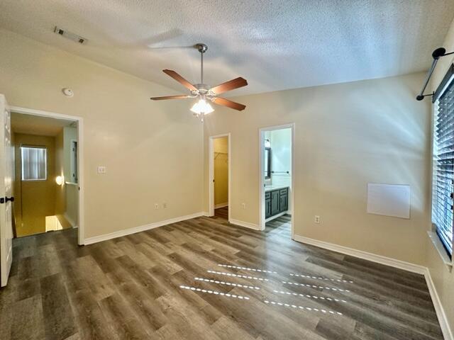 Building Photo - 36 Alder Ave SE