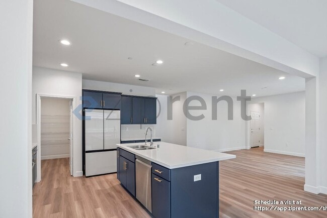 Building Photo - 4203 Randa Wy