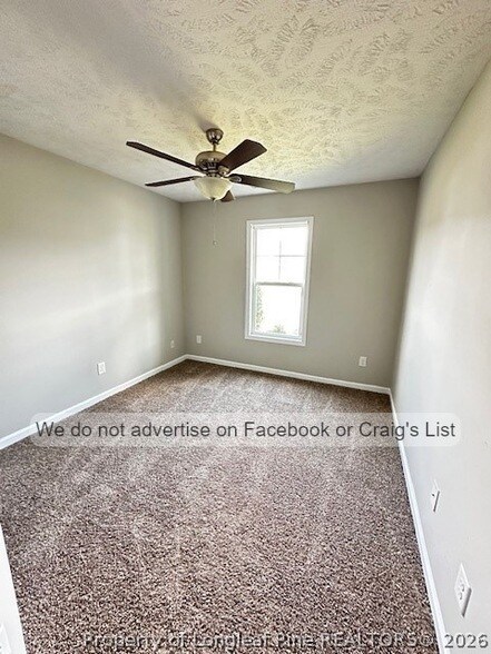 Building Photo - 542 Broad Dr