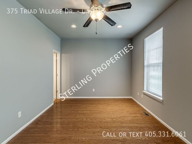 Building Photo - 375 Triad Village Dr