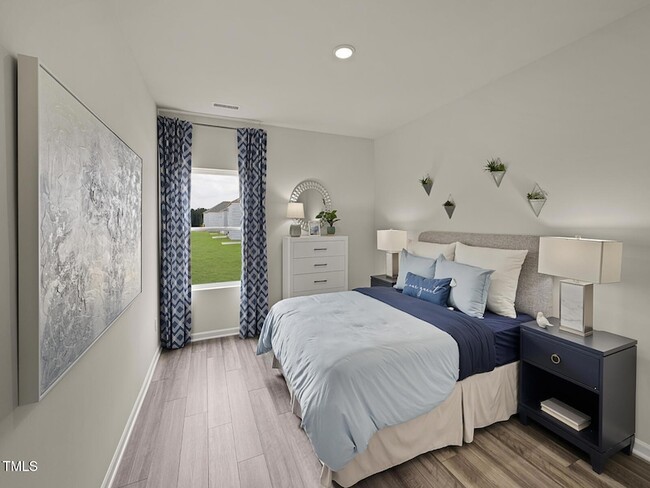 Building Photo - 1135 Winding Spg Dr