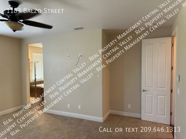 Building Photo - Manteca 4 Bedroom 3 Bathroom Single Story ...