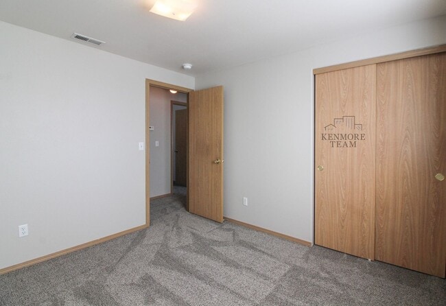 Building Photo - 5108 Montague Ln