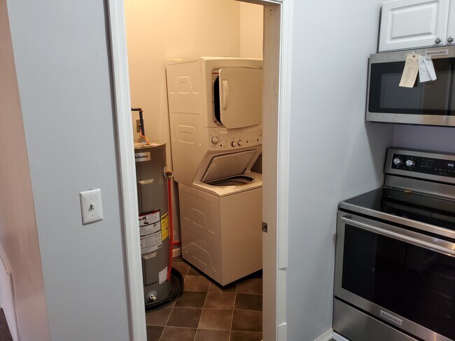 Utility room washer dryer - 109 N Main St