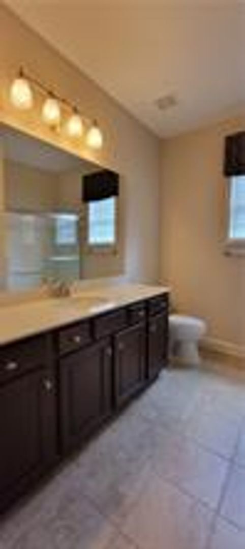 Building Photo - Luxury Living in South Forsyth