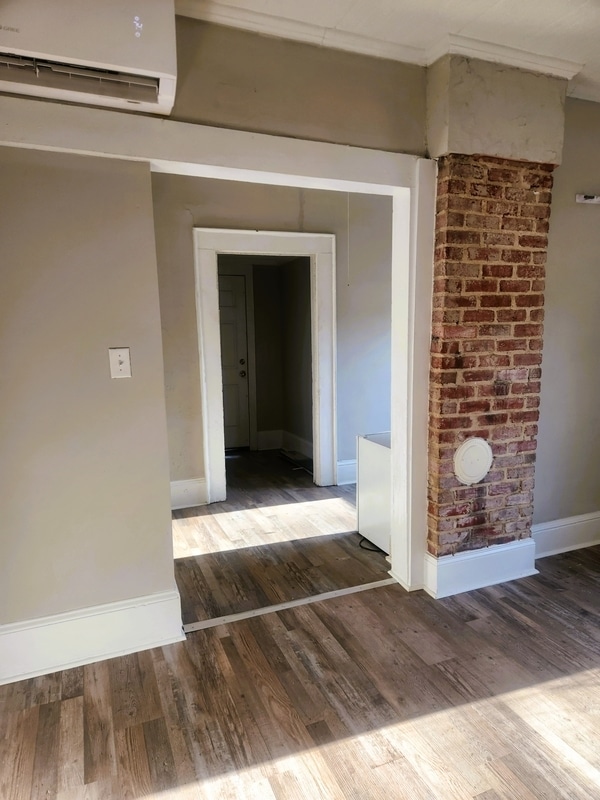 Building Photo - 608 Arrington Ave