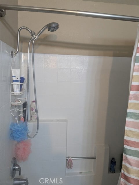 Building Photo - 820 N Justin Pl