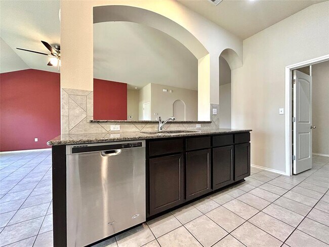 Building Photo - 15201 Knighten Ln