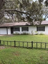 Building Photo - 1202 Thomas Cir