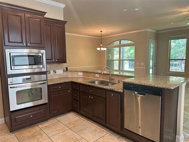 Building Photo - 19839 Driver Forest Dr