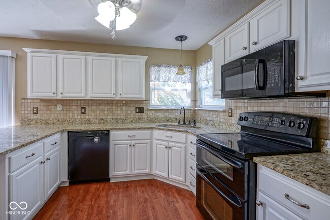 Building Photo - 5315 Rippling Brook Way