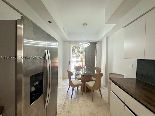 Building Photo - 3900 Island B-303 Is