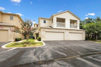 Building Photo - 7500 Shadowridge Run