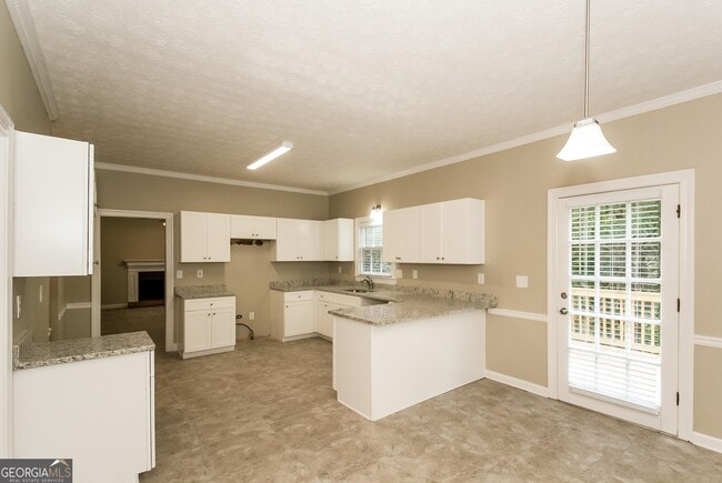 Building Photo - 1177 Justin Ln