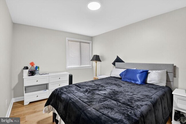 Building Photo - 3934 Stone Gate Dr