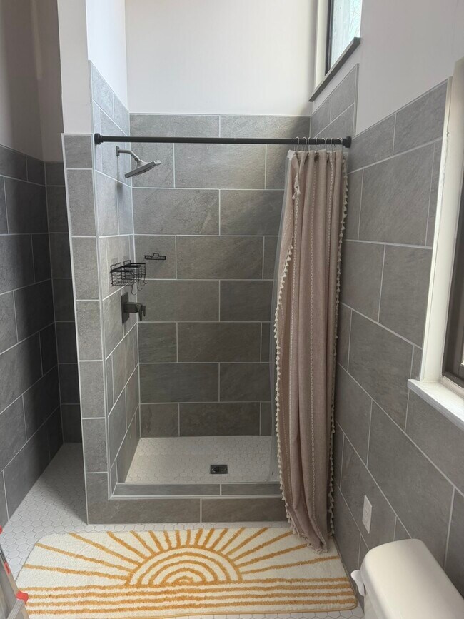 Building Photo - Keysville 2 Bedroom