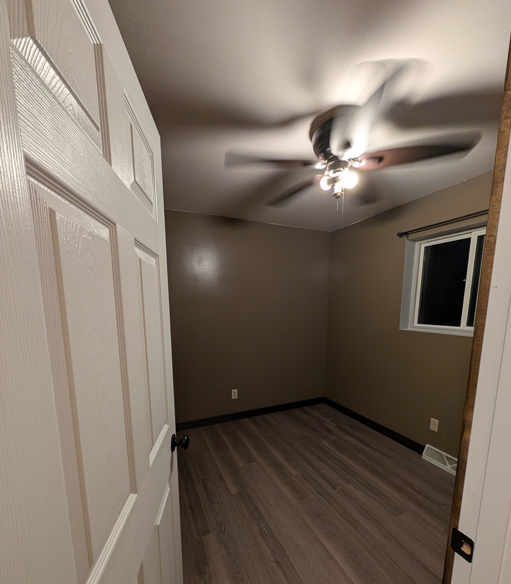 Building Photo - 704 Ware St