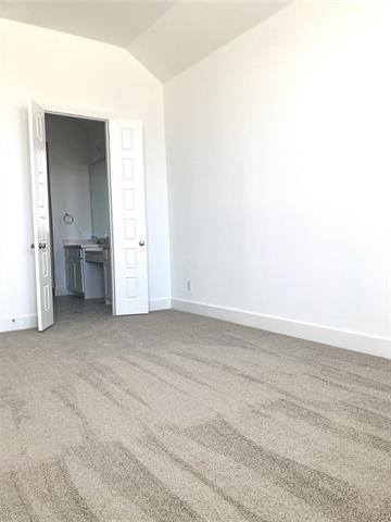 Building Photo - 1704 Hydrangea Ln