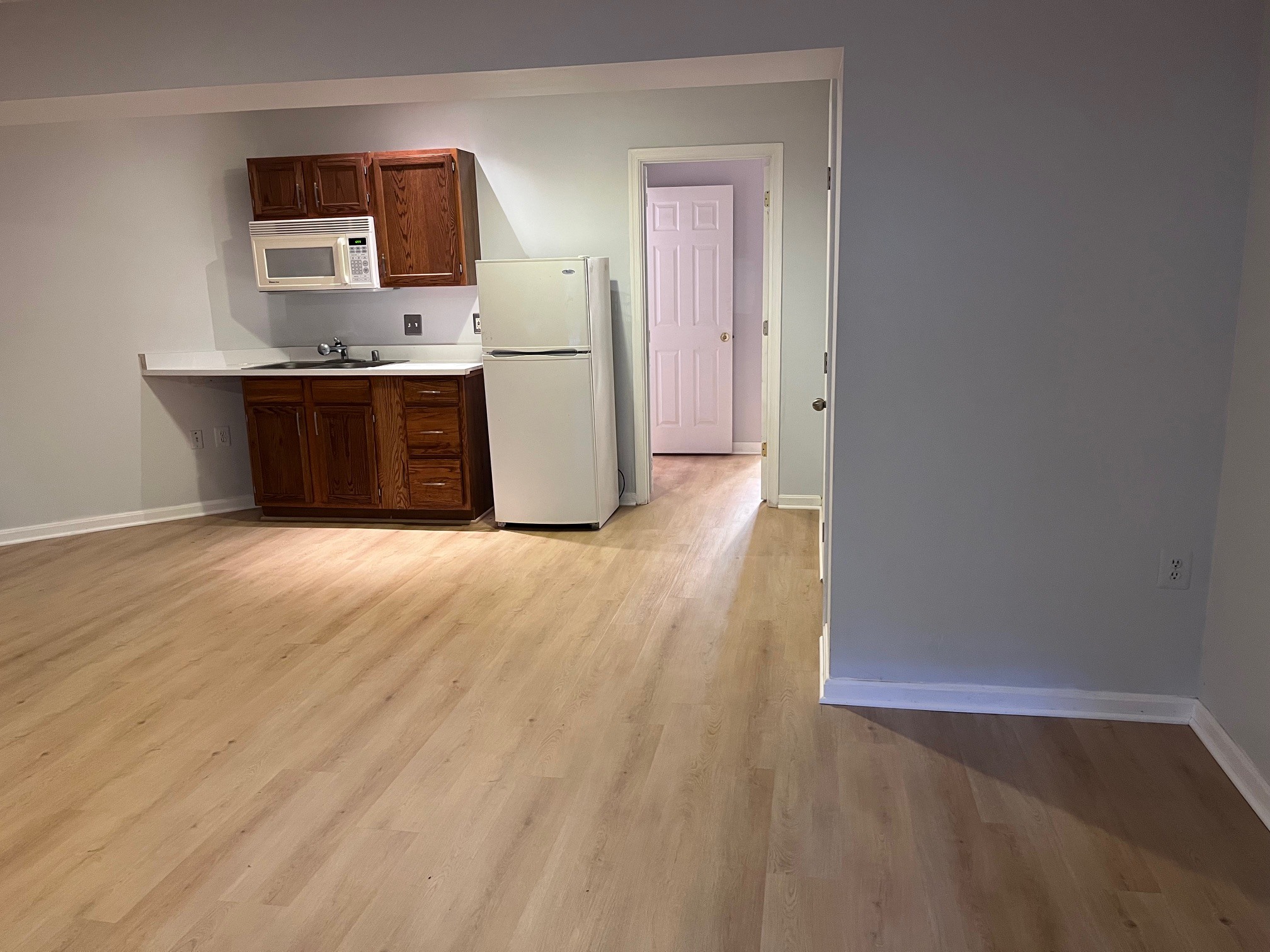 Building Photo - 10345 Latney Rd